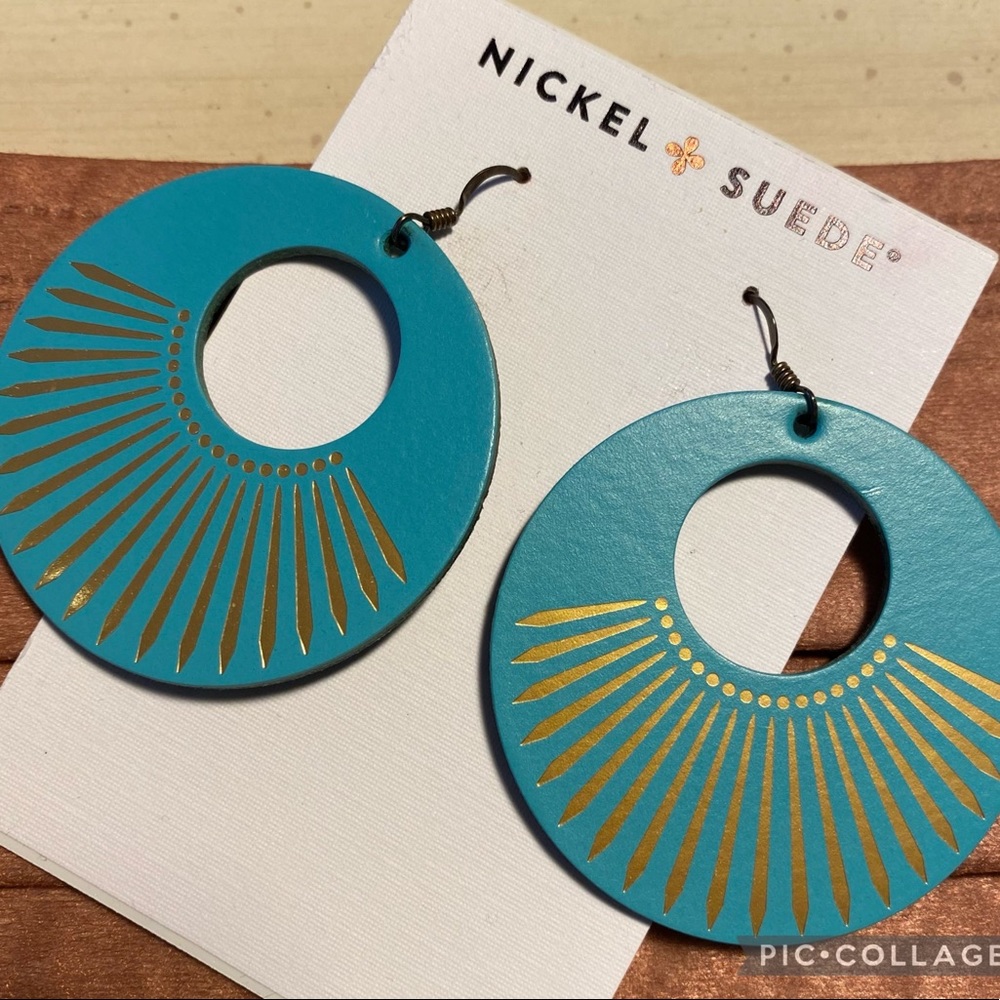 Nickel & Suede small turquoise/gold sunburst leather earrings